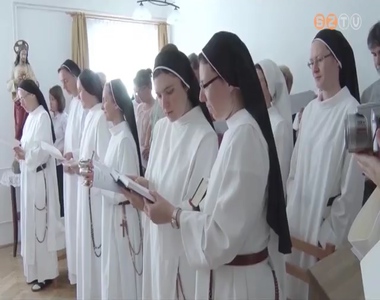 Visszat�rtek Szombathelyre a domonkos n�v�rek