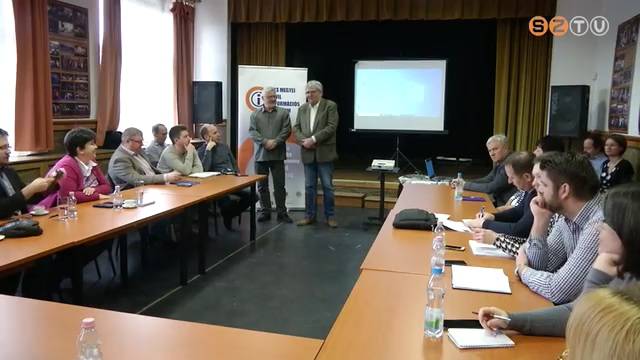 Kerekasztal beszélgetésen kerültek terítékre a következő két év lehetséges civil programjai Kerekasztal beszélgetésen kerültek terítékre a következő két év lehetséges civil programjai