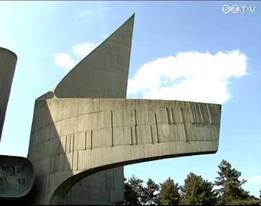 Színesben az Emlékmű Színesben az Emlékmű