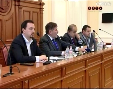 Megyei helyett állami kézben Megyei helyett állami kézben
