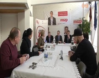 Biztons�gos jelen �s kisz�m�that� j�v� c�mmel tartott sajt�t�j�koztat�t az MSZP vas megyei szervezete