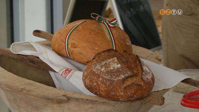Kenyérünnep a piacon Kenyérünnep a piacon
