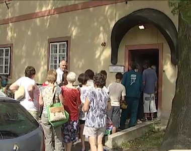 Uniós segélyosztás
Uniós segélyosztás