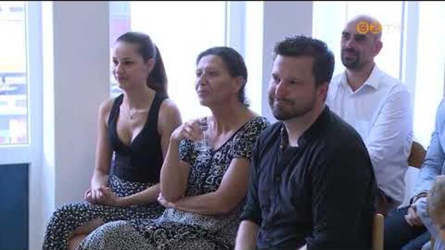 Megnyílt Németh Júlia amatőr művész kiállítása az Agora galériáján
