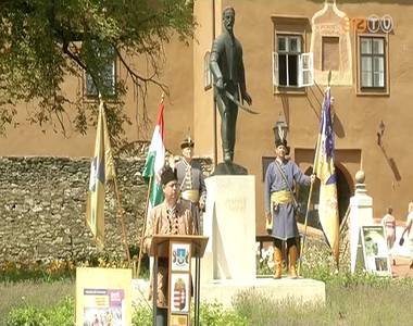 Ostromnapok sajt�t�j�koztat�