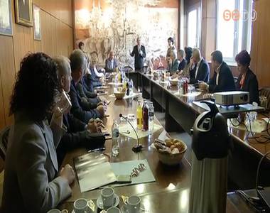 Alb�n k�ld�tts�g j�rt a szombathelyi polg�rmestern�l