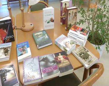 �nnepi K�nyvh�t