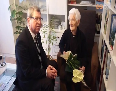 Szépkorúakat köszöntött Puskás Tivadar polgármester Szépkorúakat köszöntött Puskás Tivadar polgármester