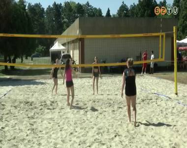 Elrajtolt a strandröplabda bajnokság Elrajtolt a strandröplabda bajnokság