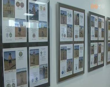 Szombathelyen tartott�k meg orsz�gos tal�lkoz�jukat a k�peslevelez�lap-gy�jt�k