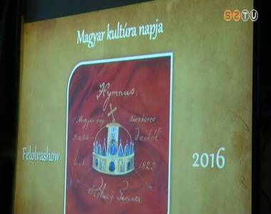 Felolvasással ünnepelték a magyar kultúra napját a premontrei gimnáziumban Felolvasással ünnepelték a magyar kultúra napját a premontrei gimnáziumban