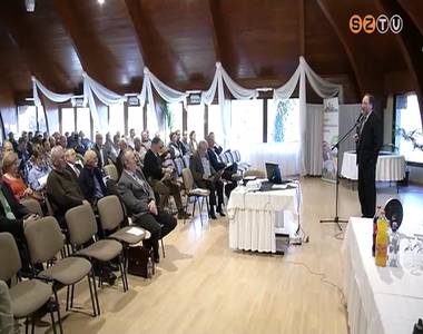 N�v�nyv�d� konferencia
