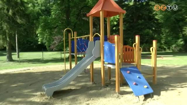 Csaknem két hónap után ismét megnyílnak Szombathely játszóterei Csaknem két hónap után ismét megnyílnak Szombathely játszóterei