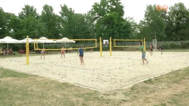Igazi családias hangulatú rendezvénnyel startolt el az idei strandröplabda szezon Igazi családias hangulatú rendezvénnyel startolt el az idei strandröplabda szezon