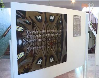 Fot�ki�ll�t�s ny�lt a Bolyai iskol�ban