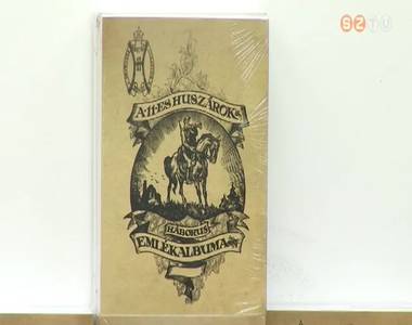 11-es husz�rok h�bor�s eml�kalbuma