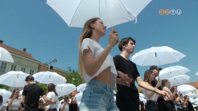 Esernyős tánc Esernyős tánc