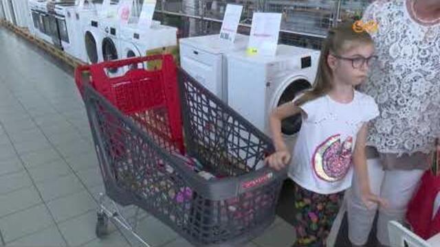 Magyar Máltai Szeretetszolgálat szombathelyi csoportjának tanszergyűjtő akciója