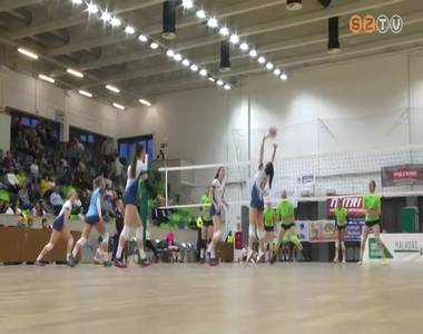 Szoros meccsen vesz�tettek a Halad�s n�i r�plabd�z�i