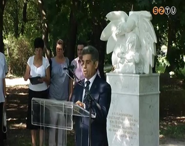 A roma holokausztra eml�keztek vil�gszerte