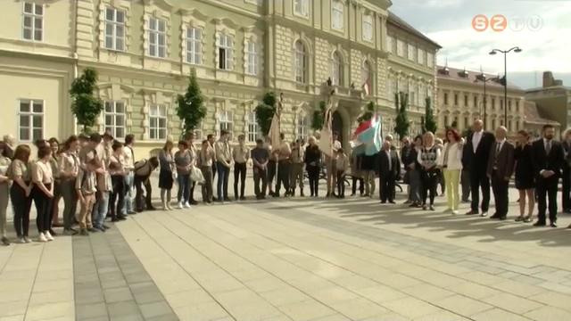 Harangzúgás Trianon emlékére Harangzúgás Trianon emlékére