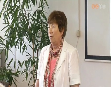 Csath Magdolna el�ad�s