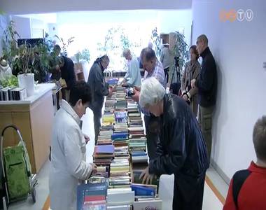 K�nyves vas�rnap