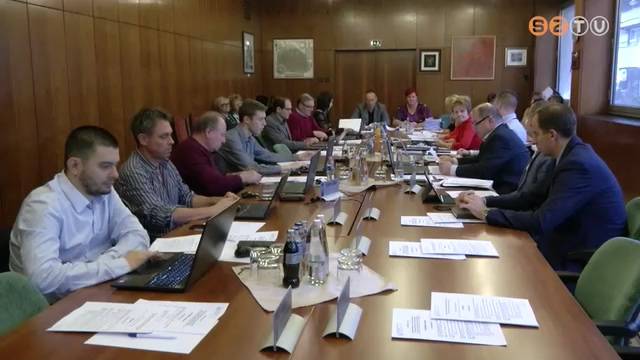 �ssze�lt a kultur�lis �s oktat�si bizotts�g is