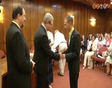 Jutalmazt�k a j� tanul�kat