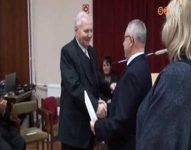 R�pcelakon rendezte meg a Dr. Kiss Gyula Bar�ti K�r a d�j�tad� �nneps�g�t