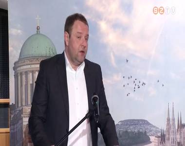 Rekord�vet z�rt a turizmus