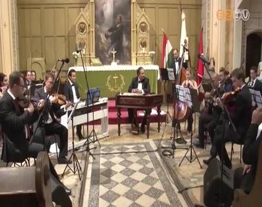 Az evang�likus templomban adott koncertet M�ga Zolt�n