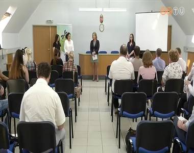 Neked munka, nekem �lom!