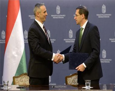 Egy�ttm�k�d�si meg�llapod�s a korm�ny �s a Delphi k�z�tt