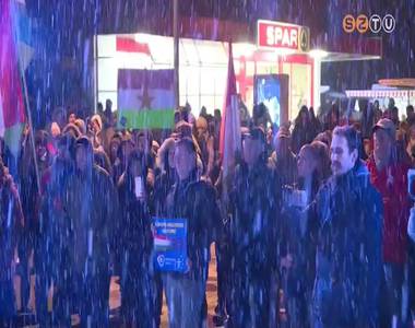 A t�l�rat�rv�ny ellen t�ntettek p�nteken