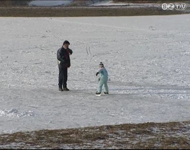 J�gre l�pni tilos!