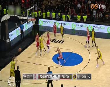 A hatodik Falco kupaezüst A hatodik Falco kupaezüst