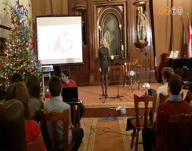 K�z�sen �nnepeltek a premontrei di�kjai �s tan�rai