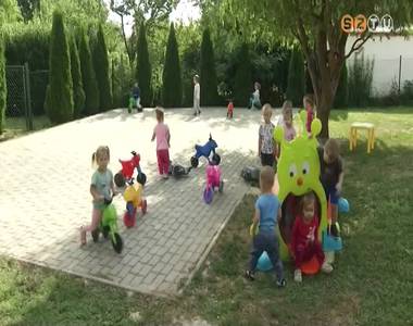 Július elsején indult a kormány által bevezetett családvédelmi akcióterv Július elsején indult a kormány által bevezetett családvédelmi akcióterv