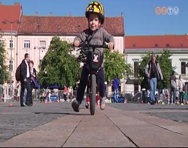 Az aut�mentes naphoz kapcsol�d�an rendeztek programot kedden Szombathelyen