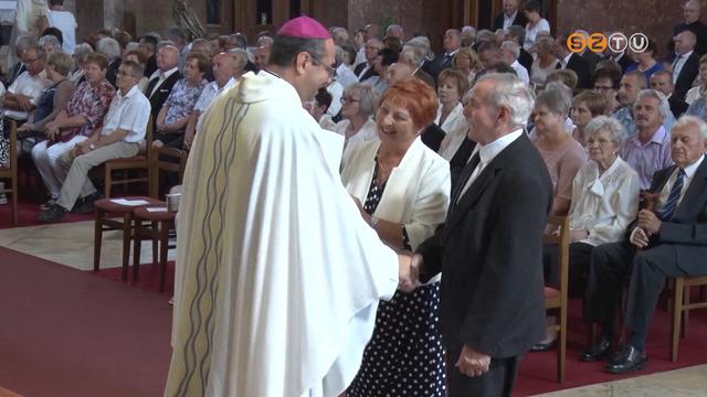 Jubiláns házaspárok találkoztak a Székesegyházban Jubiláns házaspárok találkoztak a Székesegyházban