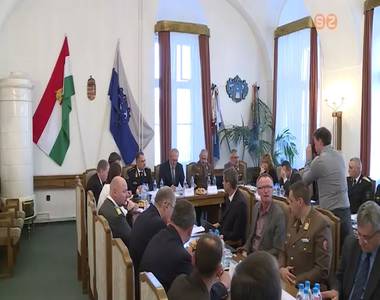 Megyei v�delmi bizotts�g �l�s