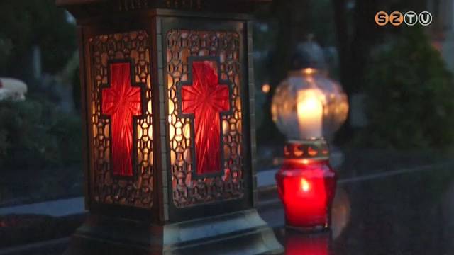 Minden eddigin�l t�bben l�togattak el a szombathelyi temet�kbe Halottak napj�n �s Mindenszentekkor