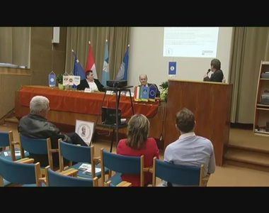 Üresen áll a Markusovszky Kórház kékcsempés épülete