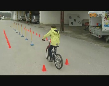 Ker�kp�ros versenyt rendeztek a Rend�rs�g S�ptei �ti b�zis�n