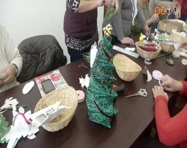 Kreat�v foglalkoz�st tartottak a nyugd�jasok