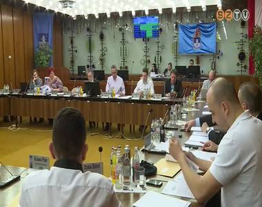 �l�sezett a gazdas�gi bizotts�g