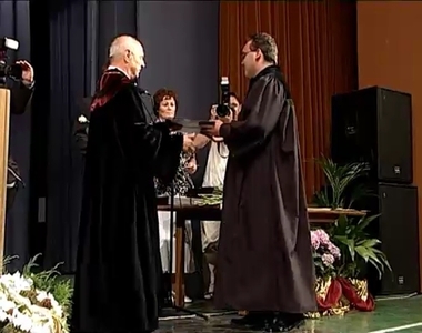 Diplomaosztó a Savaria Egyetemi Központban
