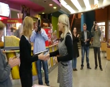 A v�ros z�ld szigetei festm�nyeken