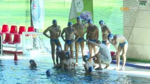 Fordulatos, izgalmas m�rk�z�sen szenvedett veres�get hazai p�ly�n az AVUS f�rfi v�zilabda egy�ttes